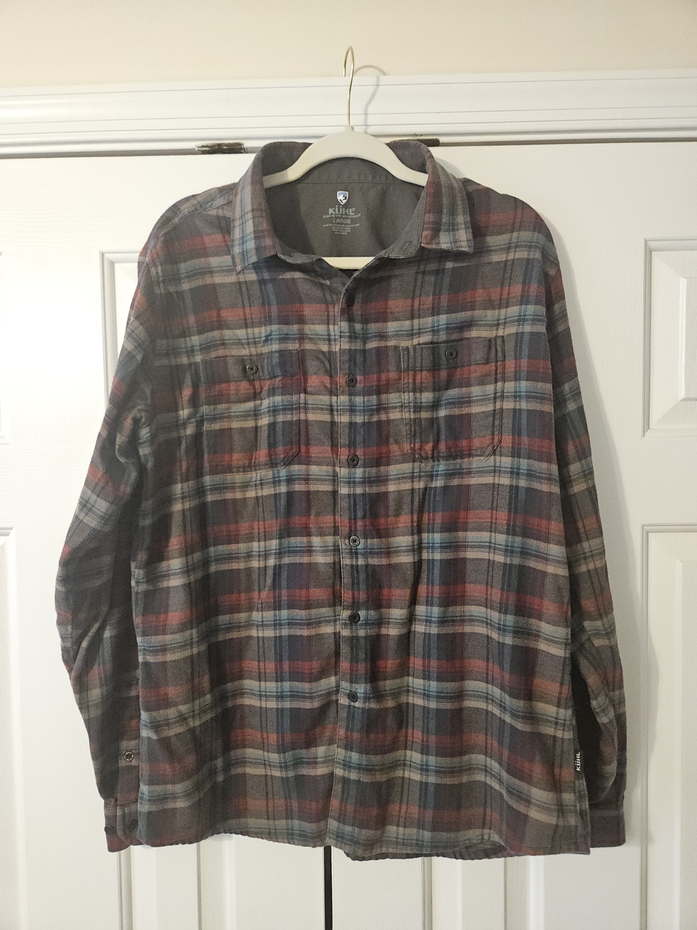 Kuhl Men's Flannel Shirt in Red, Navy & Gray SIZE L.